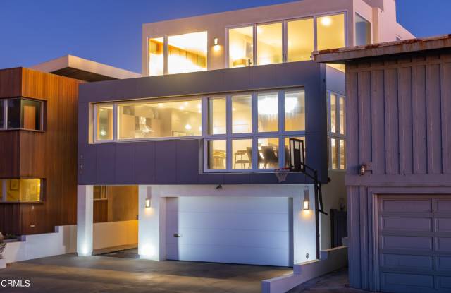 1214 Cornwall Lane