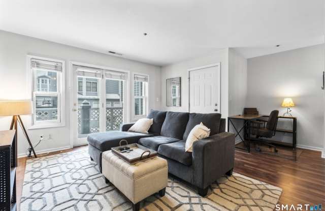 31 High Street unit: 4-2C