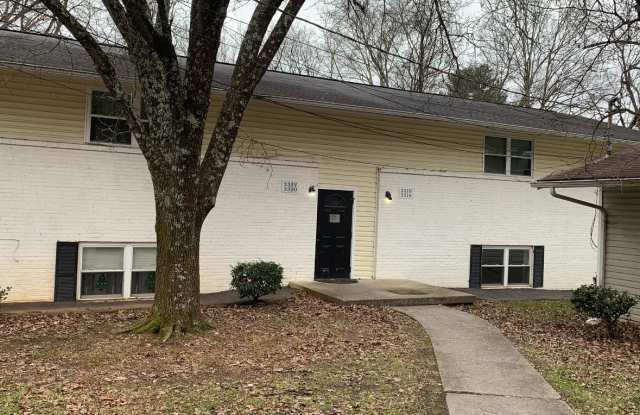 Photo of 3318 Valley View Dr.