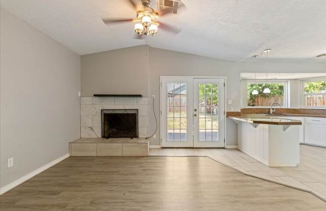 6815 SW Fenwick- COMING SOON!