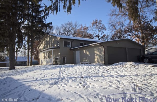 304 2 1/2 St N - 304 2 1/2 Street North, Sartell, MN 56377