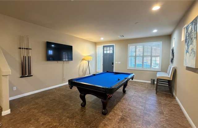 6451 Parrot Ridge Court