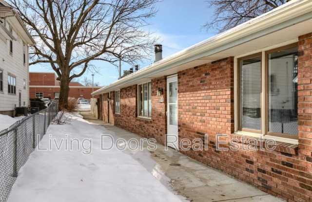 4608 Adams St - 4608 Adams Street, Lincoln, NE 68504