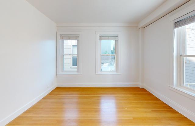 2363 Van Ness