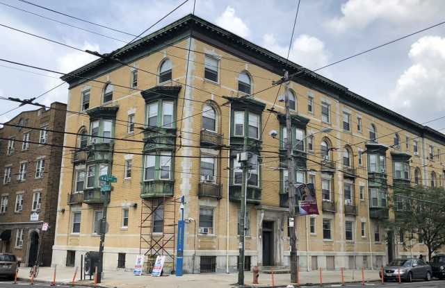 516-524 South 42nd