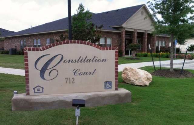 712 Constitution Drive