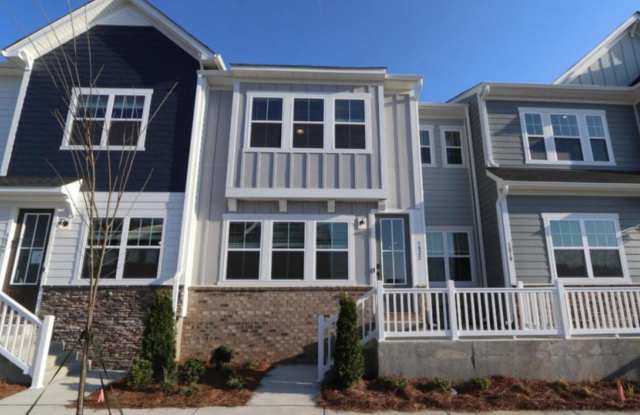 Photo of Room in 3 Bedroom Home at Strathmore Ct