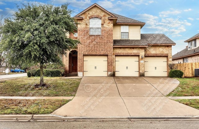 6805 Golden Oak Ln - 6805 Golden Oak Lane, Killeen, TX 76542