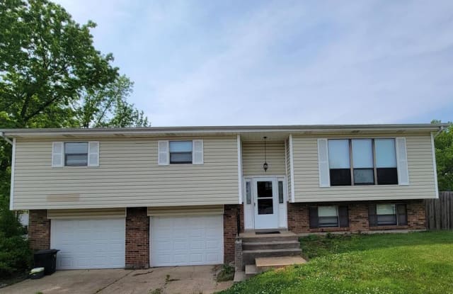 3932 Silver Ridge Dr - 3932 Silver Rdg, St. Peters, MO 63376