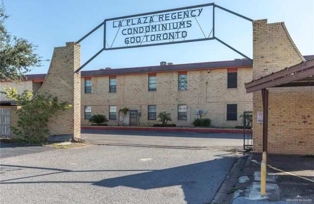 Photo of 600 Toronto Avenue unit: 14