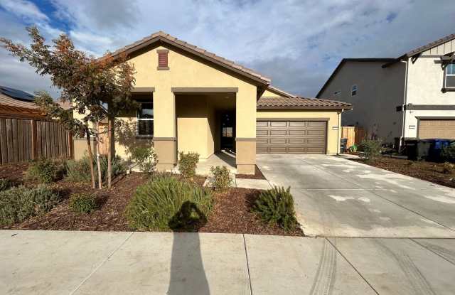 672 Dorset Dr