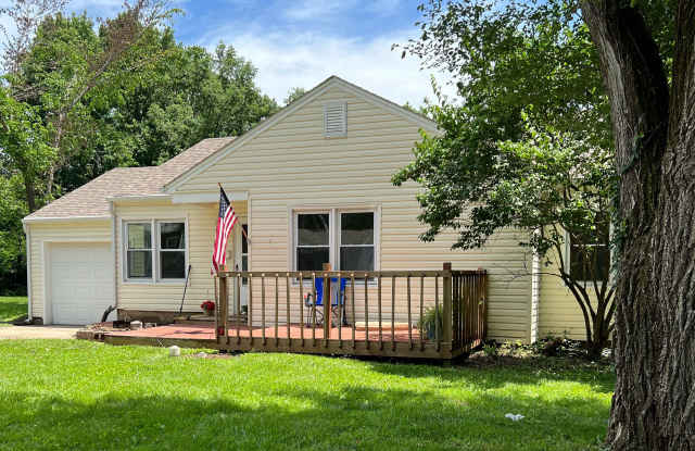 Photo of 413 10th Street Terrace