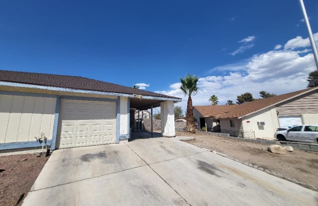 7214 Empress Dr - 7214 Empress Drive, Spring Valley, NV 89147