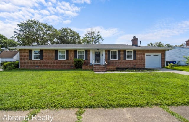 8044 Camellia Rd - 8044 Camellia Road, Norfolk, VA 23518