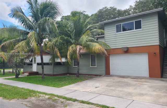 258 SW 1st Ct - 258 Southwest 1st Court, Dania Beach, FL 33004