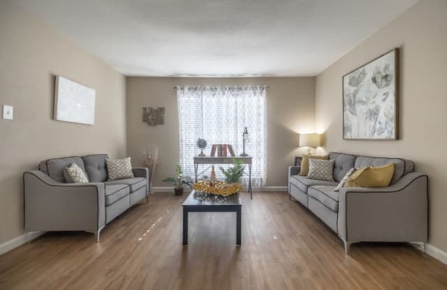 Photo of Woods on Lamonte