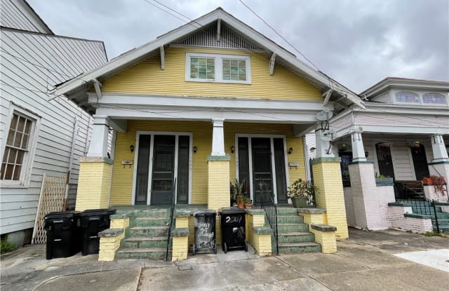 2005 ST CLAUDE Avenue - 2005 Saint Claude Avenue, New Orleans, LA 70116