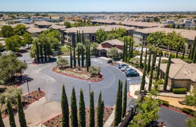 Villagio Luxury Apartments