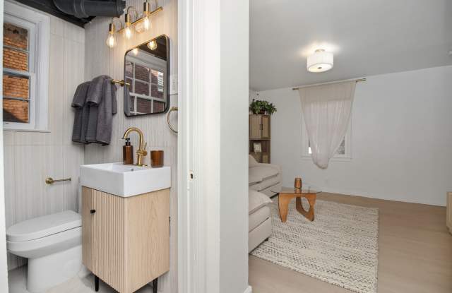 1783 Ridgewood Dr Ne