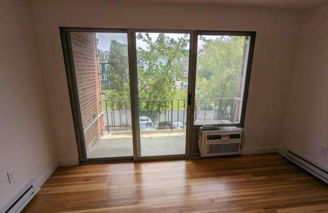 175 West Wyoming Ave.