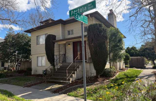 Spacious 4 Bedroom | 3 Bathroom | House in Curtis Park