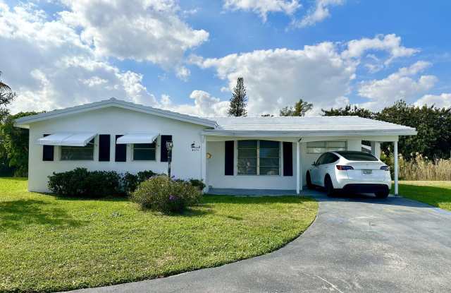 Photo of 4371 NW 1st Terrace