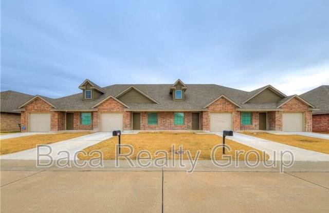 4716 Loch Lane