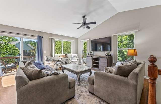 3153 Saganashkee Lane