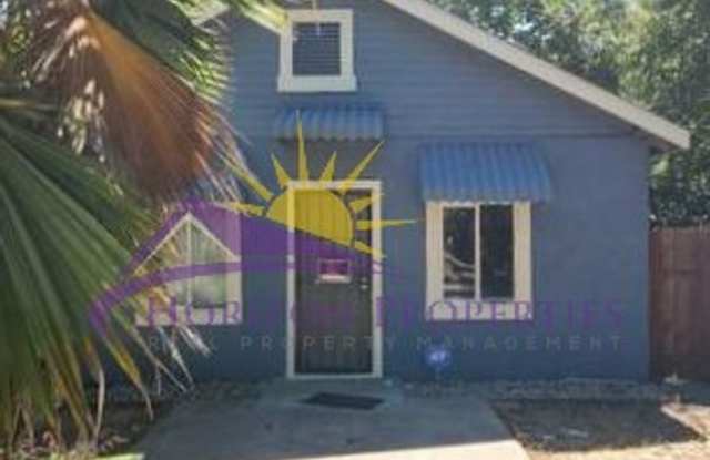 Remodeled 3 Bed 2 Bath 1,050 Sq Ft Oak Park Home