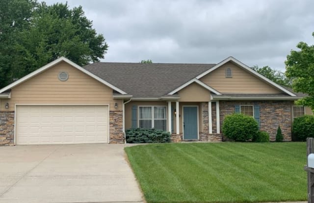 5509 Murfreesboro Dr - 5509 Murfreesboro Drive, Columbia, MO 65201