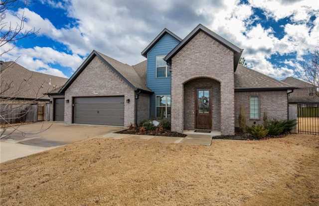 4204 Heartwood  COVE - 4204 Southwest Heartwood Cove, Bentonville, AR 72713