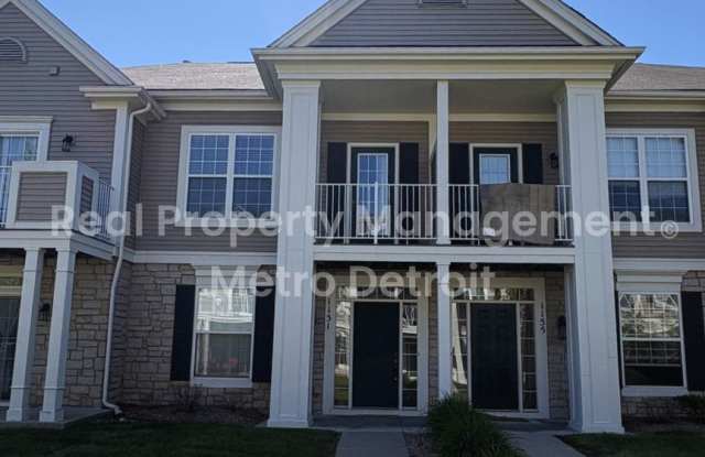CONVENIENT CONDO RETREAT