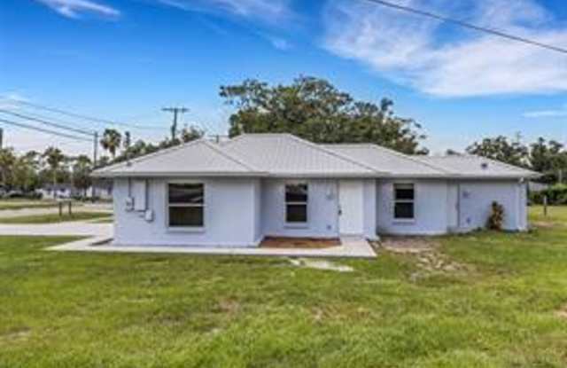 Photo of Beautiful 3/1 in the heart of Plant City