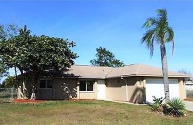 1827 NE 2nd TER - 1827 Northeast 2nd Terrace, Cape Coral, FL 33909