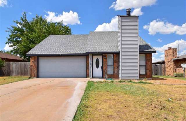 4912 SE Hardin - Coming Soon!!