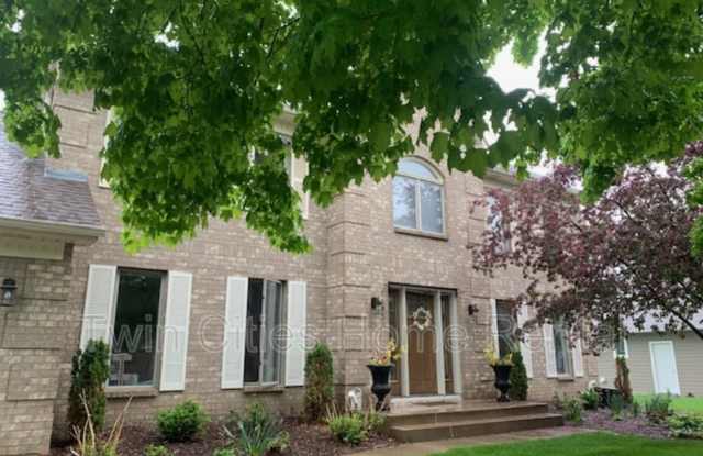 11854 Thornhill Rd