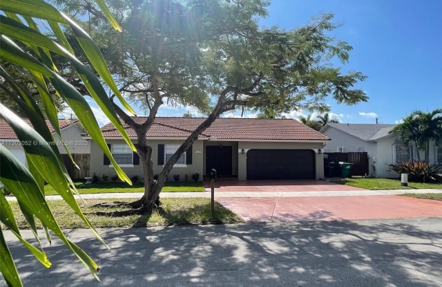 14630 SW 172nd St - 14630 Southwest 172nd Street, Richmond West, FL 33177