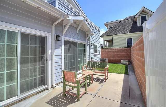 2110 Arlington Avenue