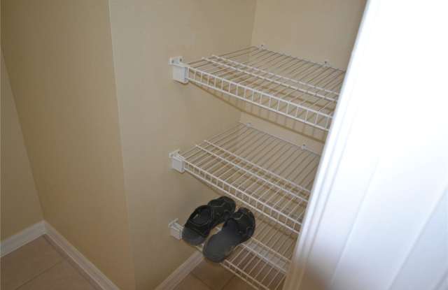 4020 Casa Del Sol Way