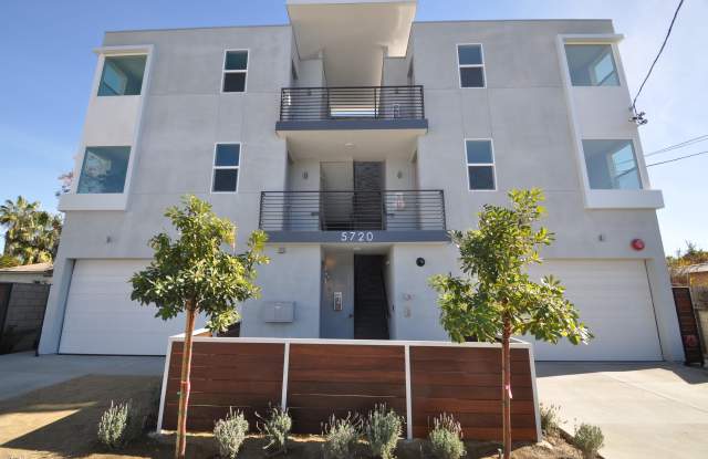 Photo of 5720 Klump Ave