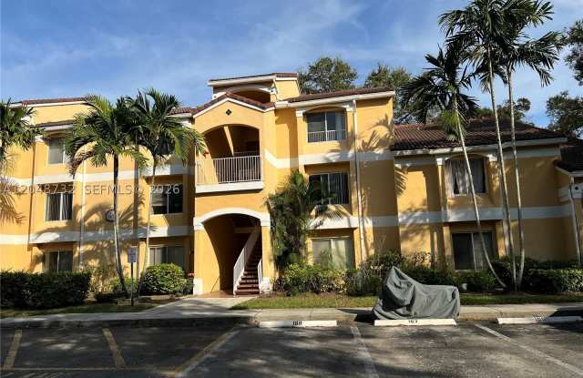 2485 NW 33rd St