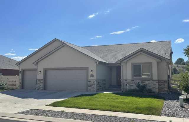 Photo of 513 Alta Lakes Avenue