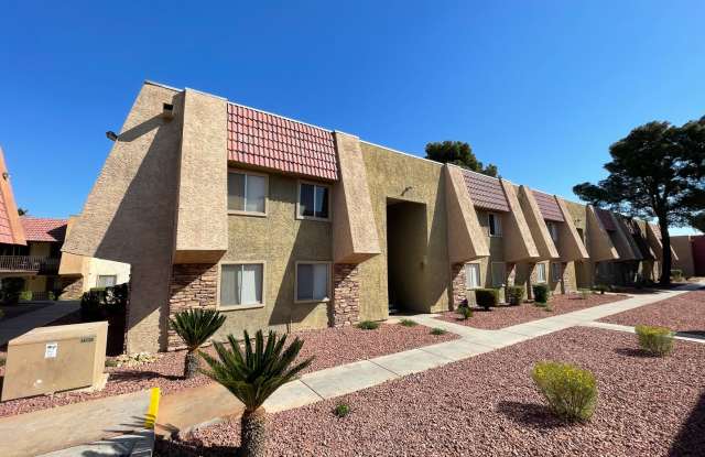 Photo of Cozy 2 bed 2 bath condo!