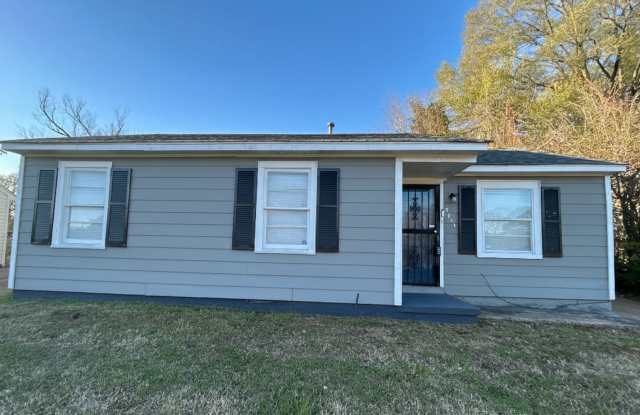 Photo of 3509 Brantley Rd