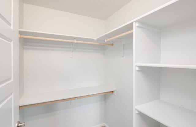 2 Bedroom Apartments in Caldwell With Style, Convenience  Comfort!