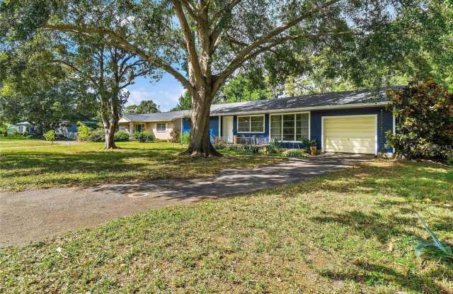 525 64TH AVENUE S - 525 64th Avenue South, St. Petersburg, FL 33705