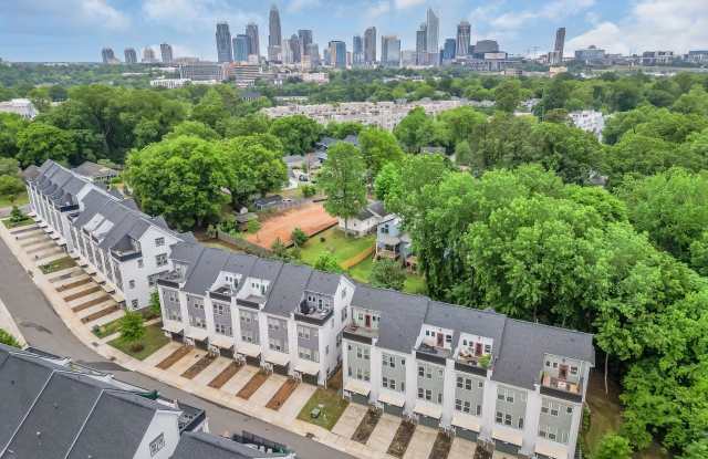 570 West End Drive