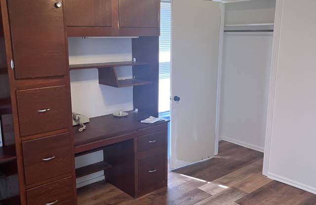 327 South Frances Street