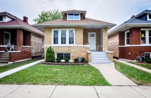 1438 Gunderson Avenue - 1438 Gunderson Avenue, Berwyn, IL 60402