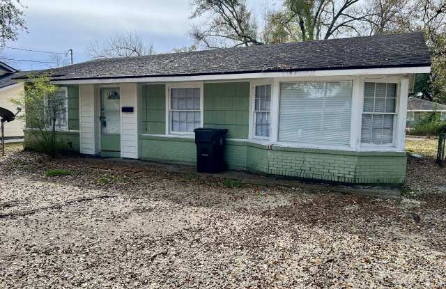 1910 13th Street - 1910 13th Street, Lake Charles, LA 70601